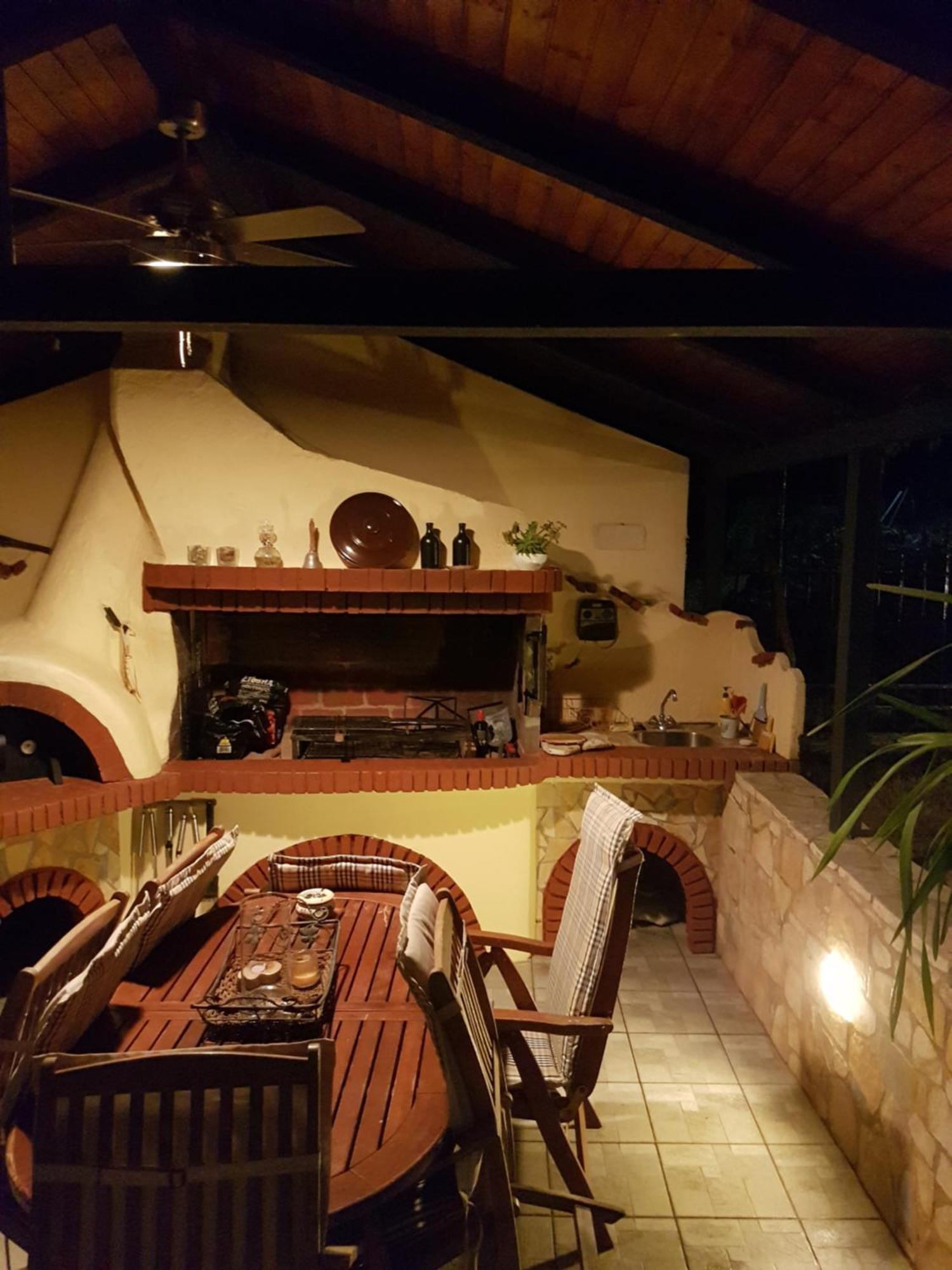 Honeyhouse